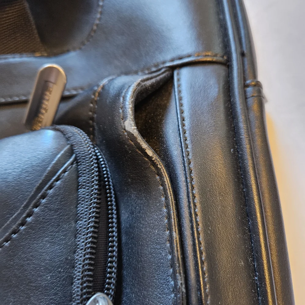 Targus Executive Leather Laptop Bag Briefcase Black Work Business 16”